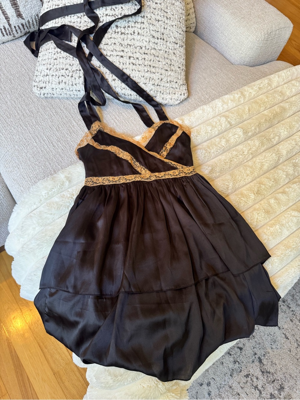 Nasty gal black satin lace trim tie strap mini dress - Picture 2 of 7